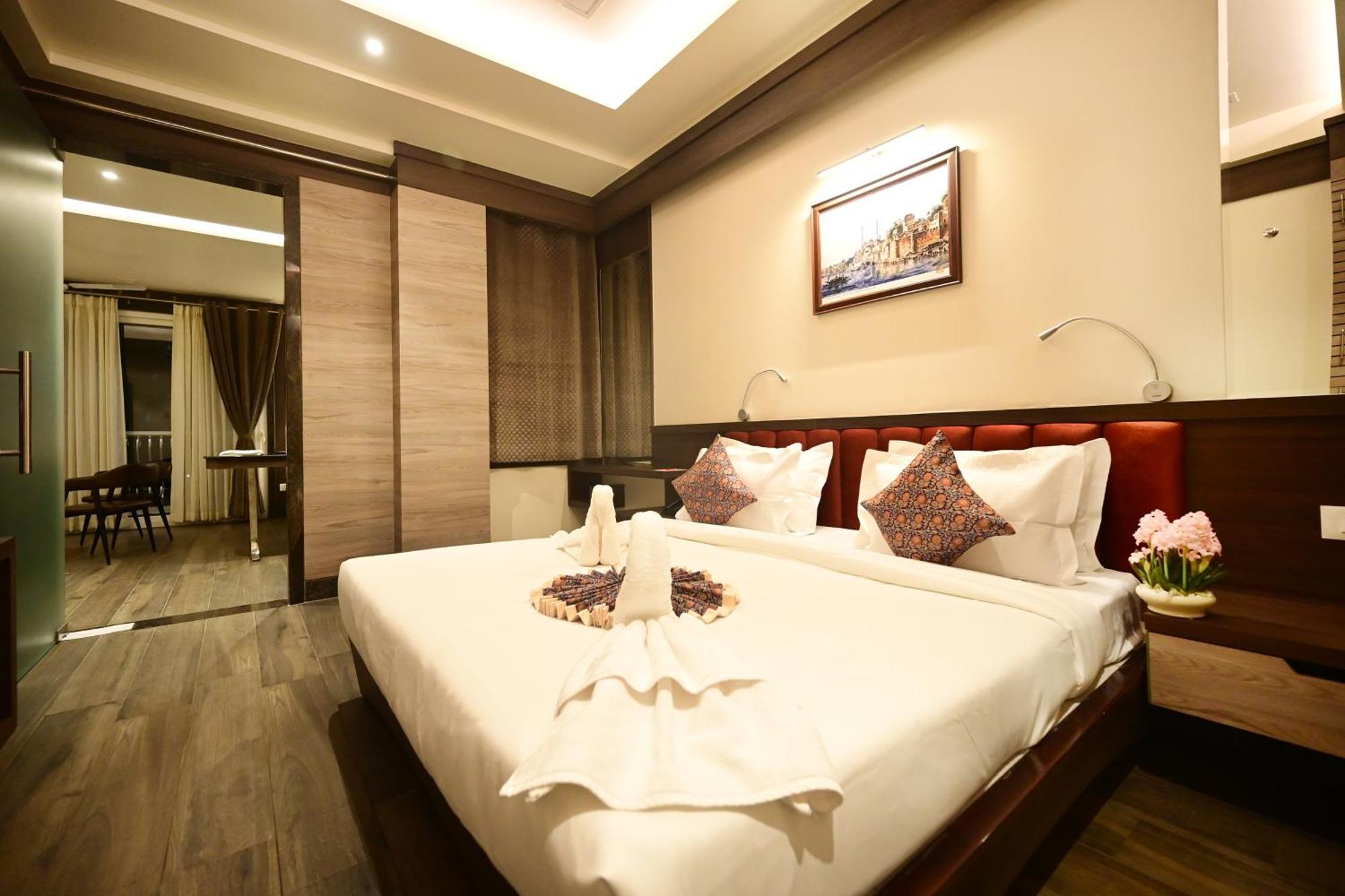 Coco Cabana Varanasi Eksteriør bilde