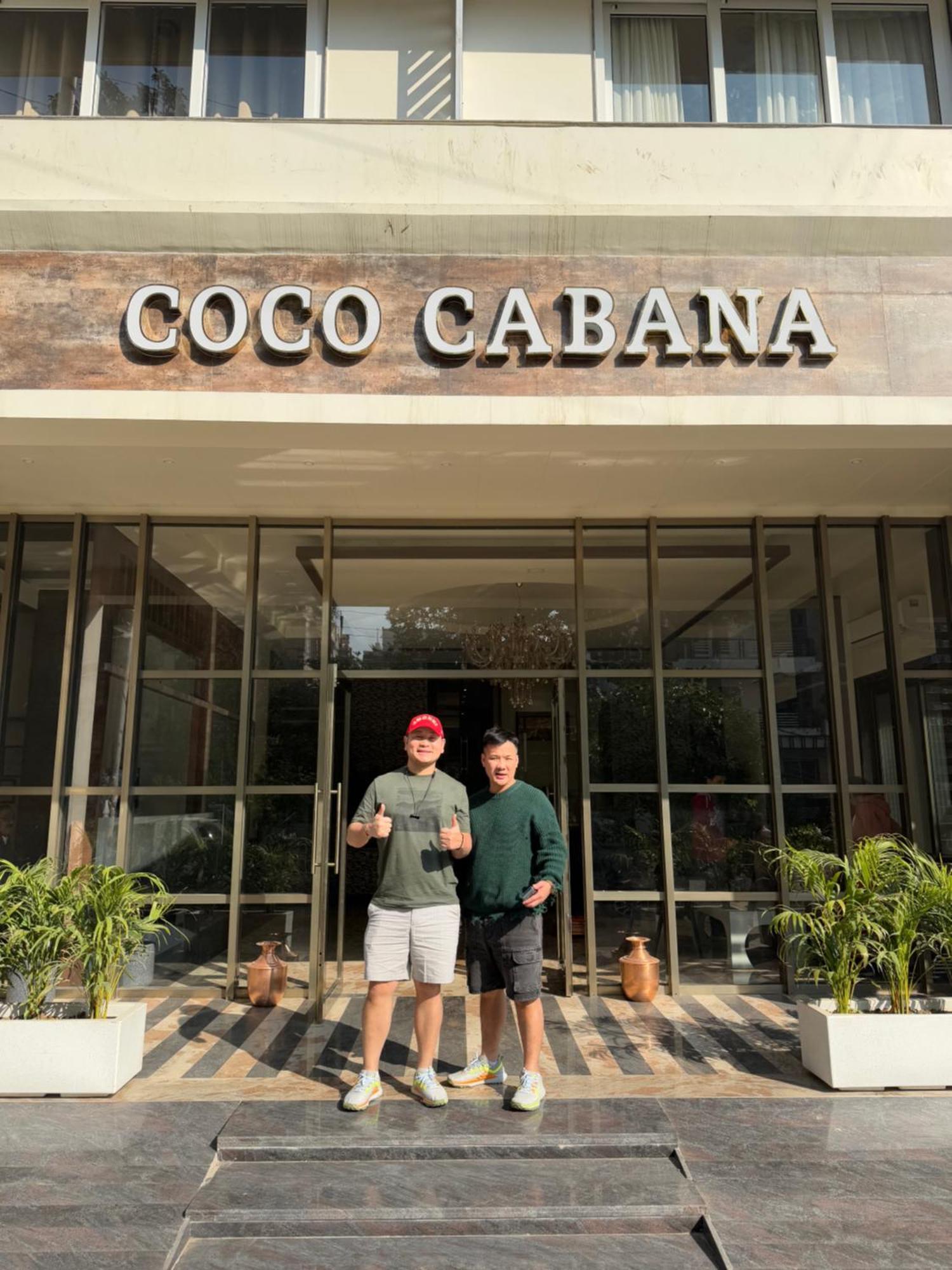 Coco Cabana Varanasi Eksteriør bilde